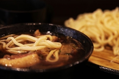 美味しいつけ麺「小麦屋満月」鴨汁つけ麺 - 