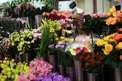 花束はプレゼントにおすすめ！江古田「花保（はなやす）」 - お好みの花束やアレンジが1,000円以上から作れます